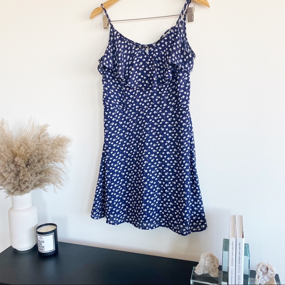 Francesca’s | Floral Sleeveless Ruffle Dress
